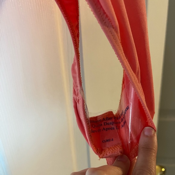 VICI OFF THE SHOULDER BODYSUIT-NWOT - Picture 5 of 5